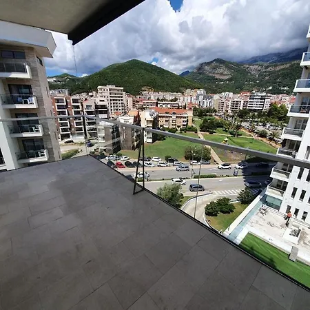 Luxury 3 Bedroom Flat In Tre Canne Next To The アパート *