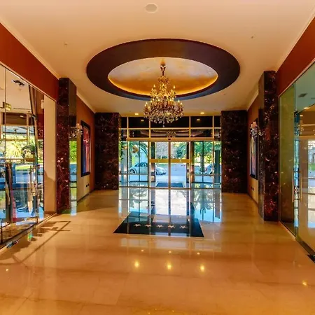 Luxury 3 Bedroom Flat In Tre Canne Next To The アパート